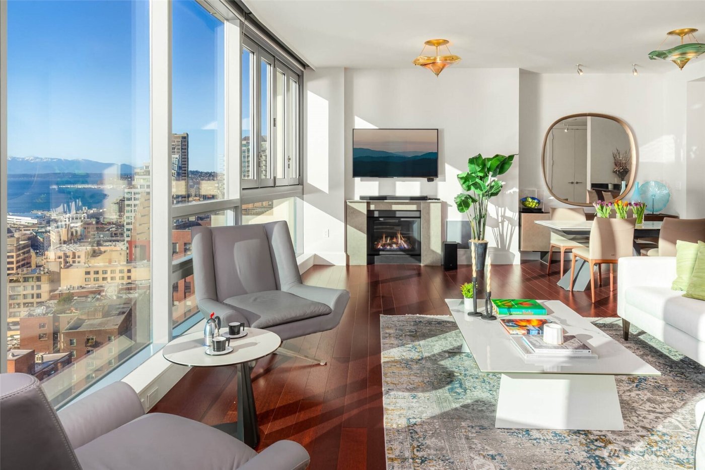 1521 2nd Avenue #2004, Seattle, WA 98101