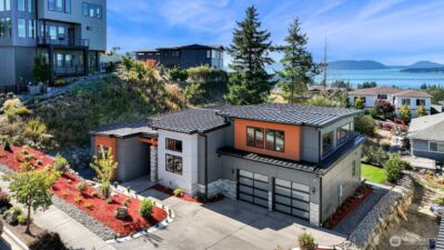 3951 Rock Ridge Pkwy , Anacortes, WA 98221 - Photo 2