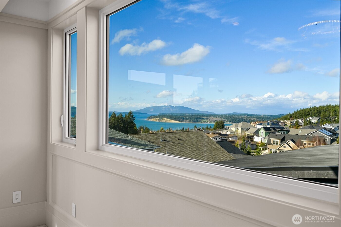 3951 Rock Ridge Pkwy , Anacortes, WA 98221
