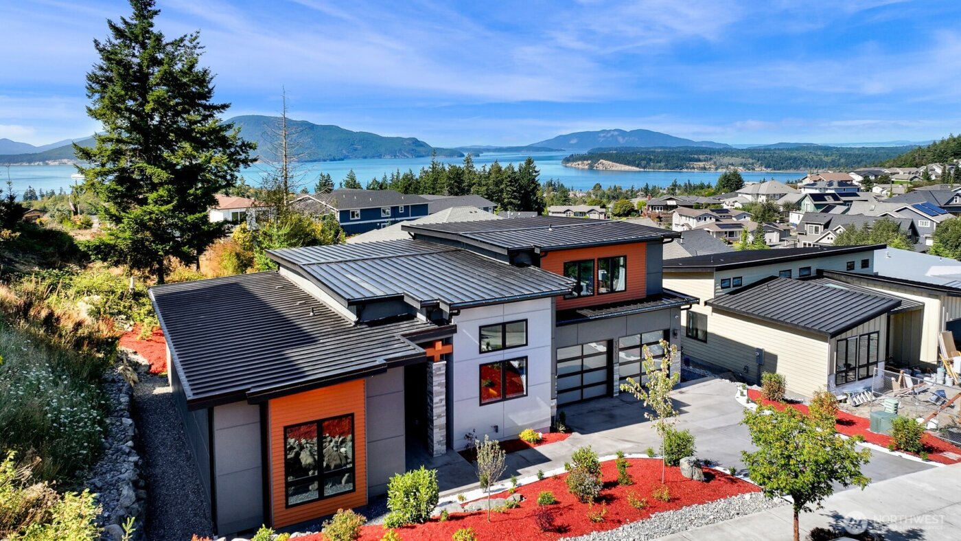 3951 Rock Ridge Pkwy , Anacortes, WA 98221