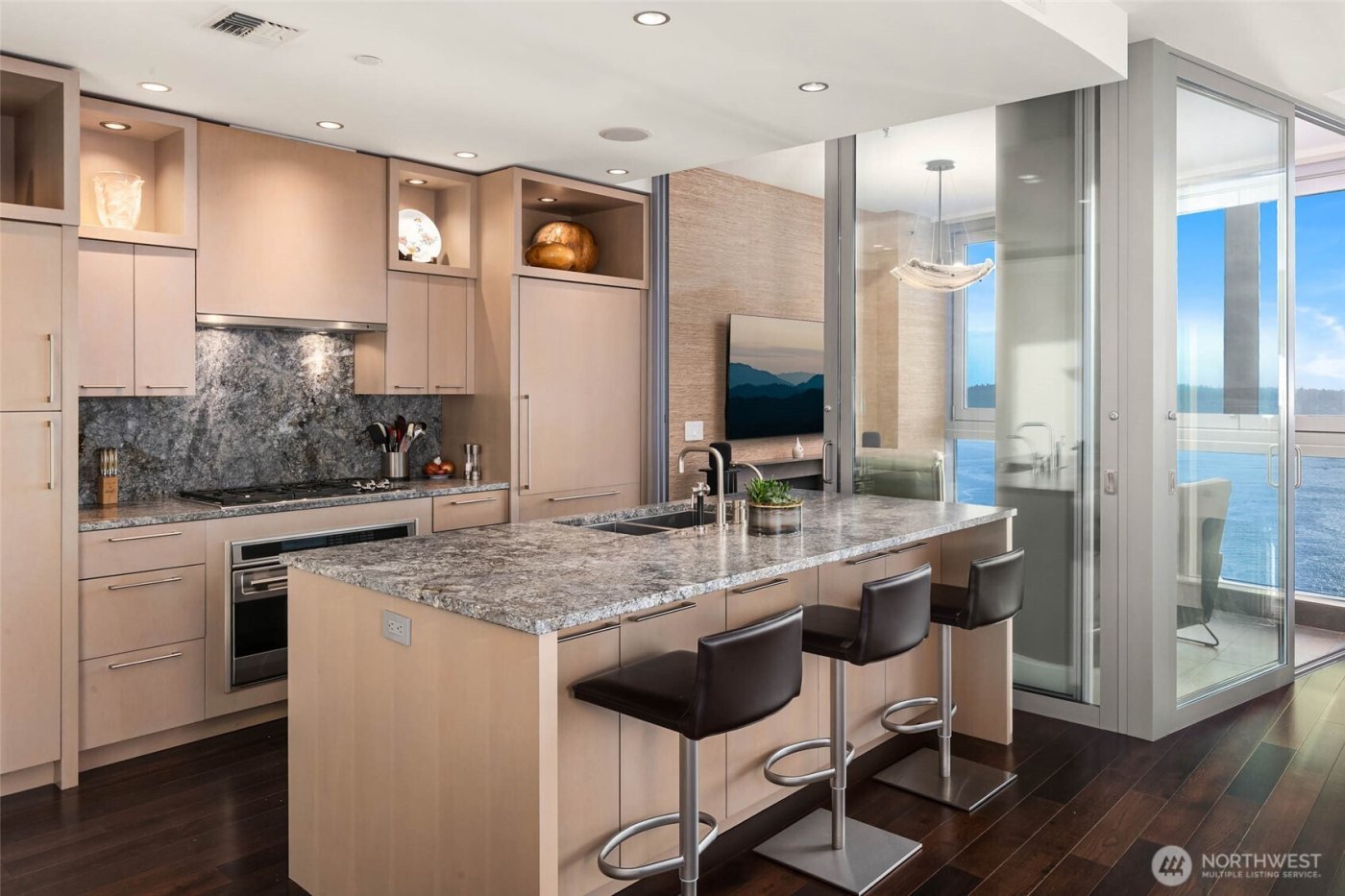 1521 2nd Avenue #2800, Seattle, WA 98101