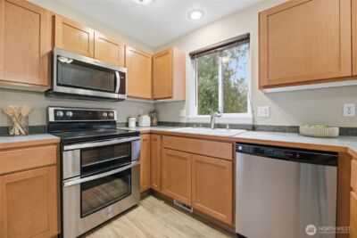 22322 Perimeter Court SE, Yelm, WA 98597 - Photo 15