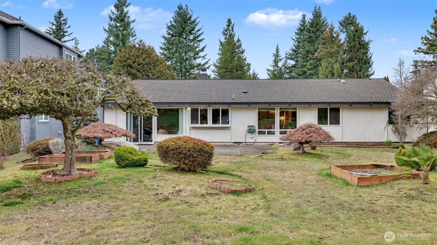 14121 SE Fairwood Boulevard , Renton, WA 98058