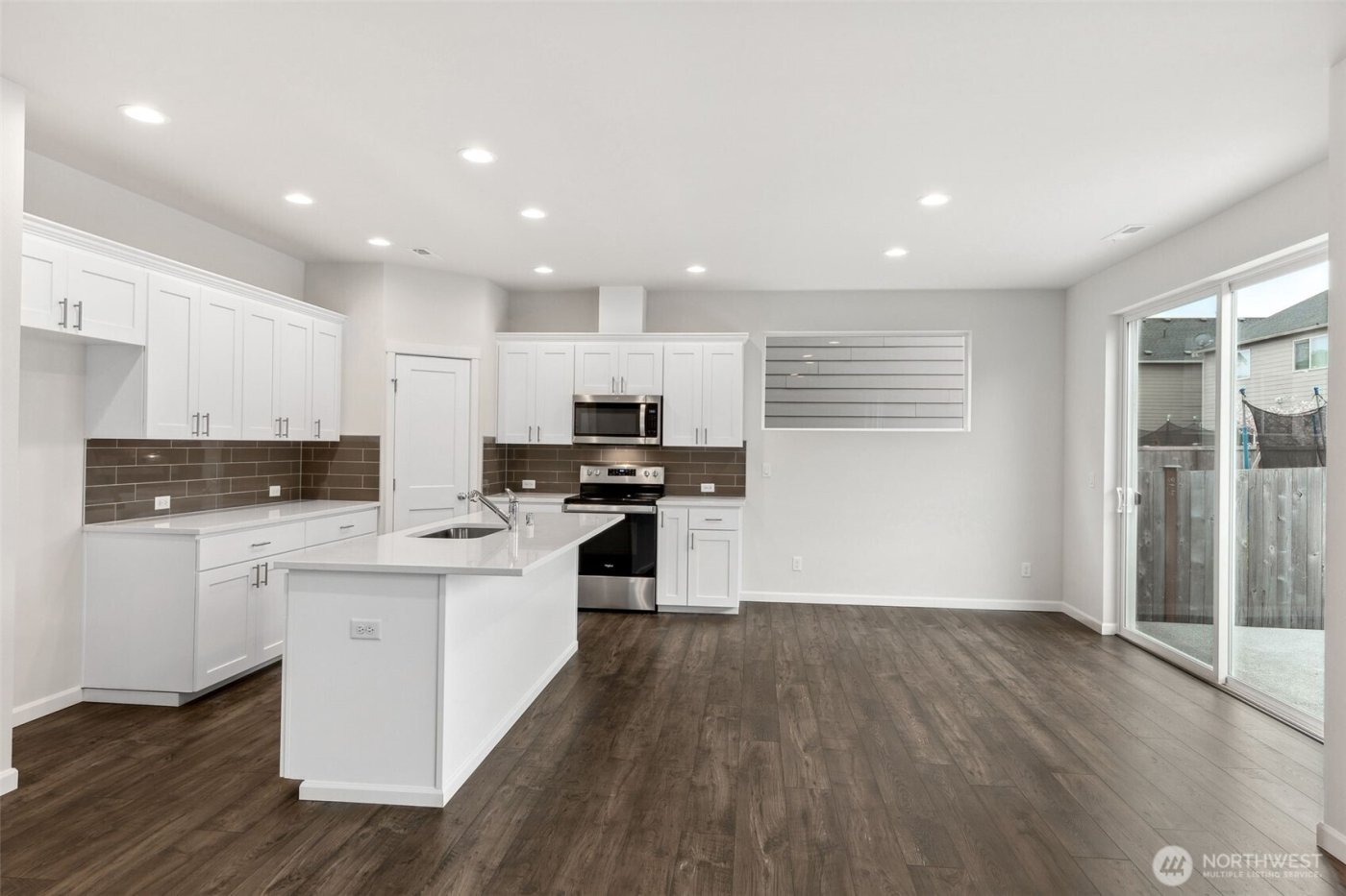 9419 Chief Leschi Street SE #7, Yelm, WA 98597