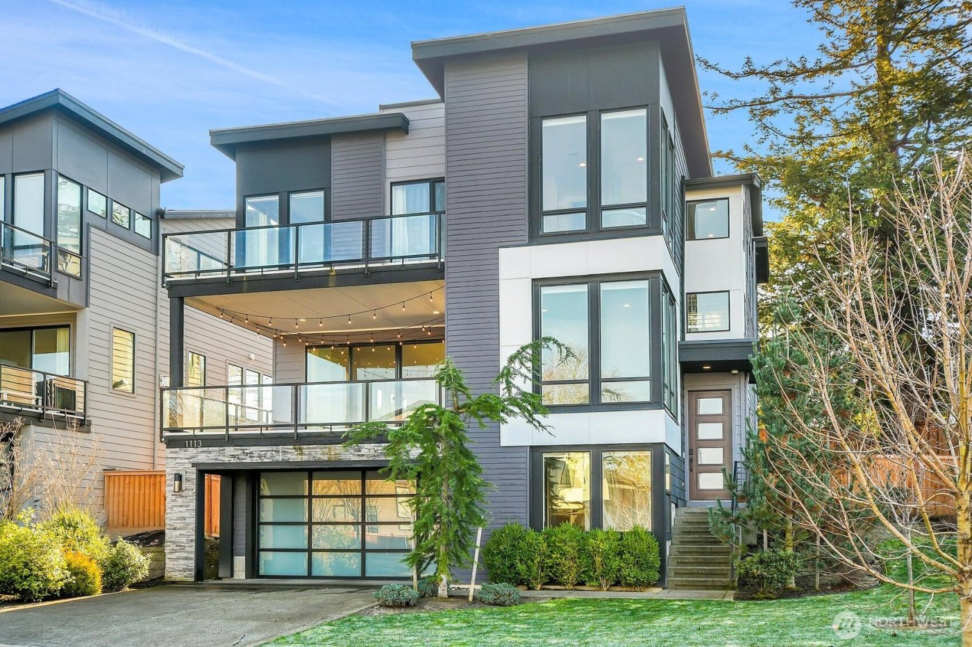 1113 N 39th Court , Renton, WA 98056