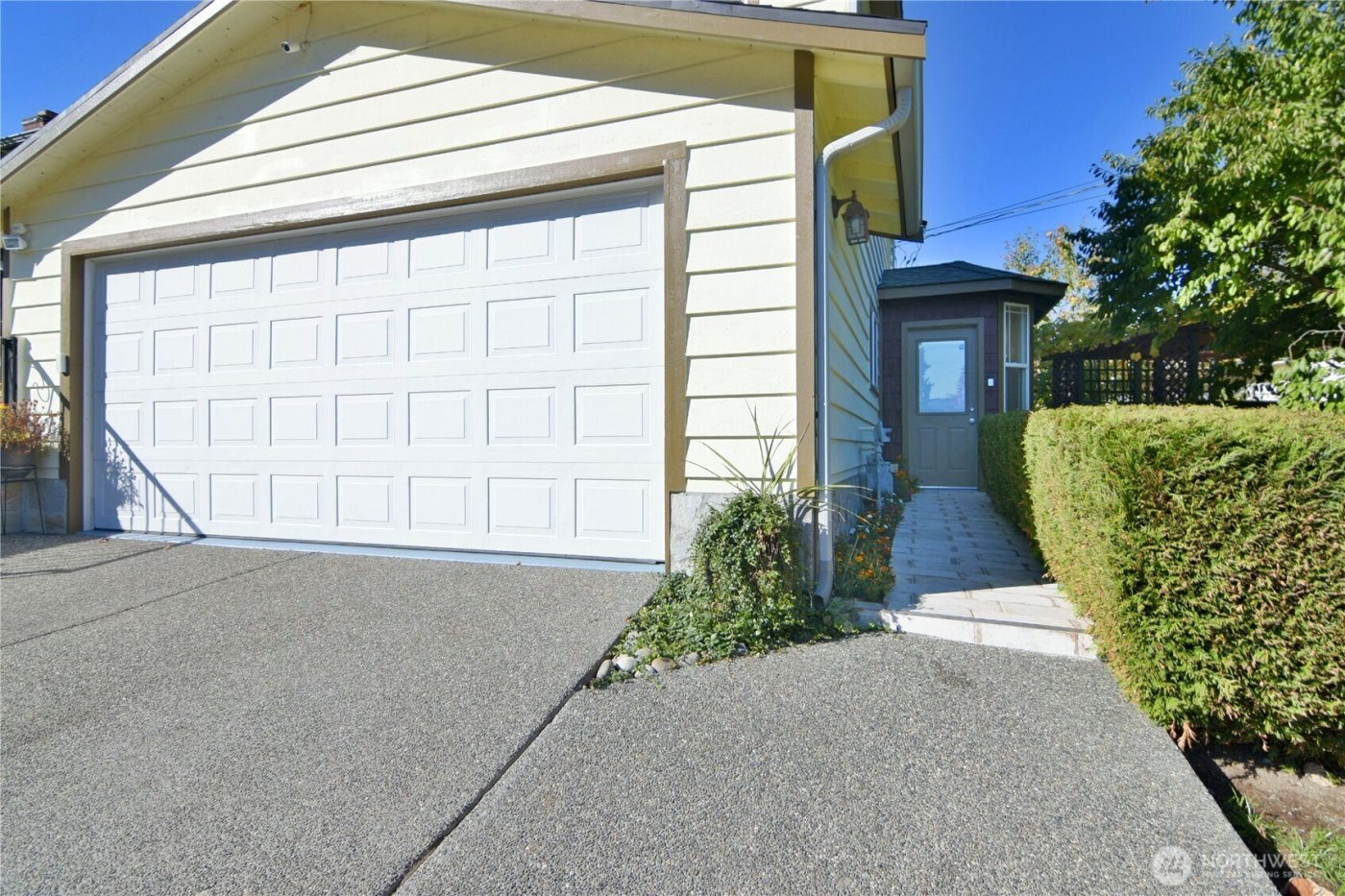 23116 80th Place W, Edmonds, WA 98026