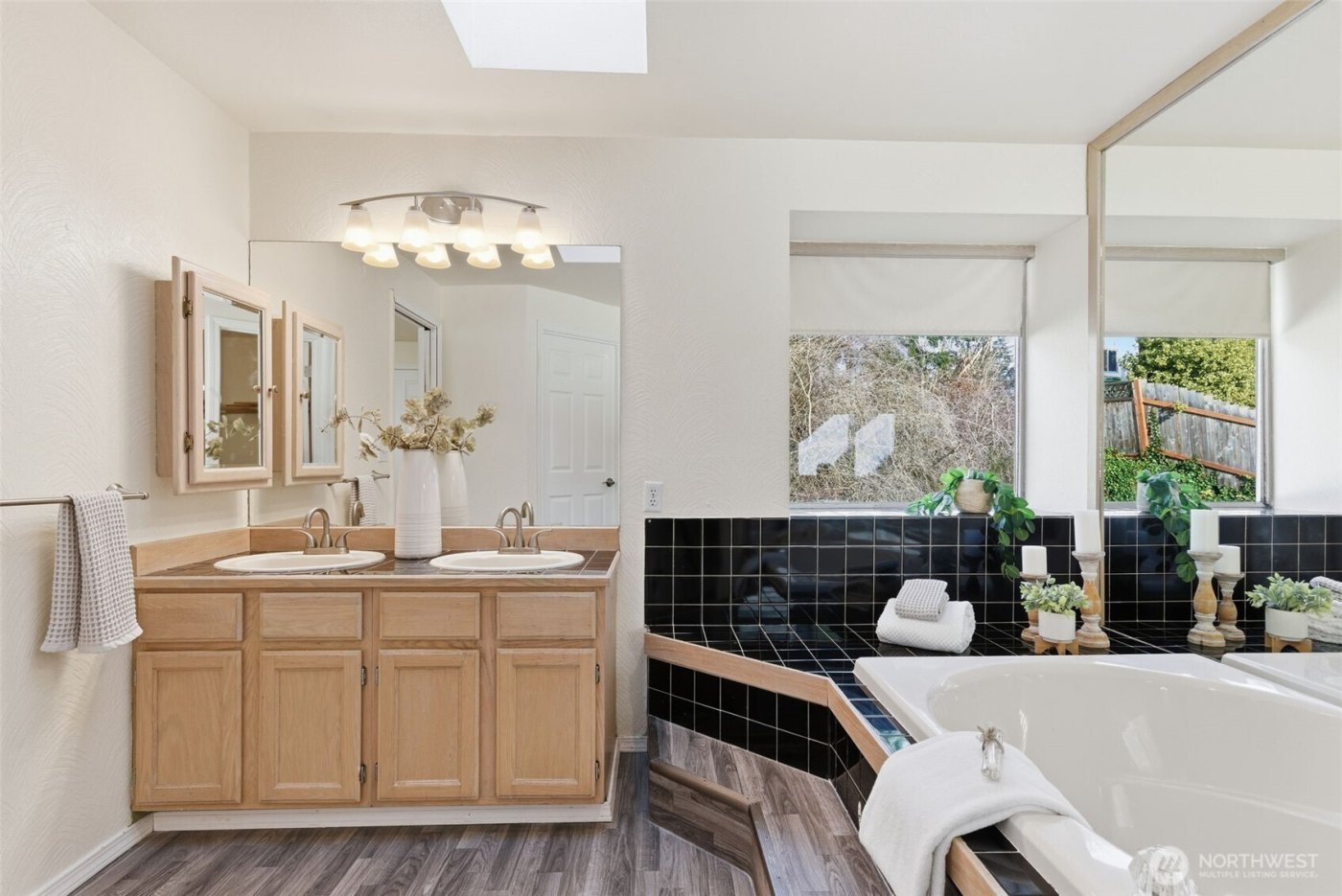 3571 41st Street NE, Tacoma, WA 98422