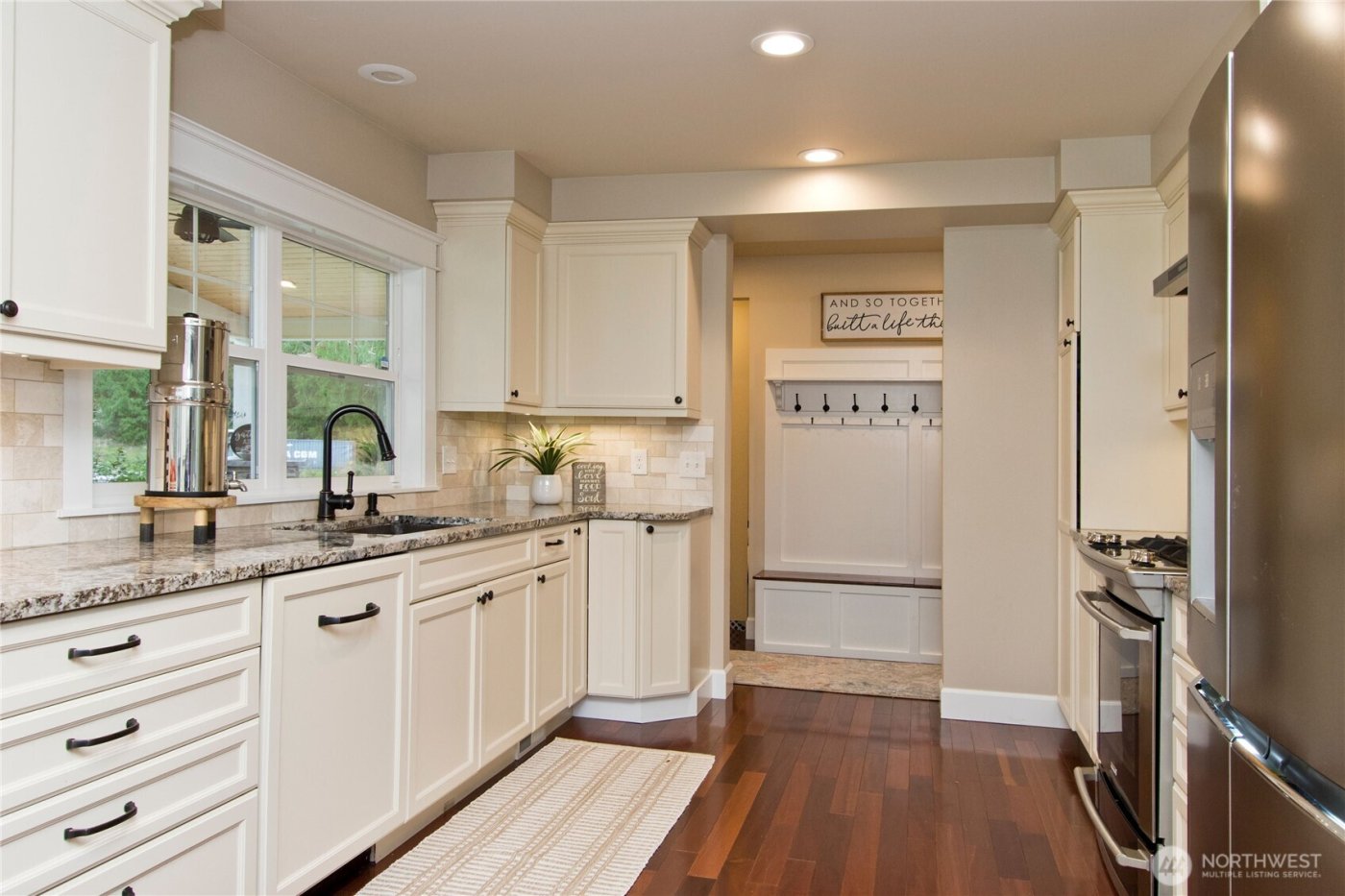 21635 260th Avenue SE, Maple Valley, WA 98038