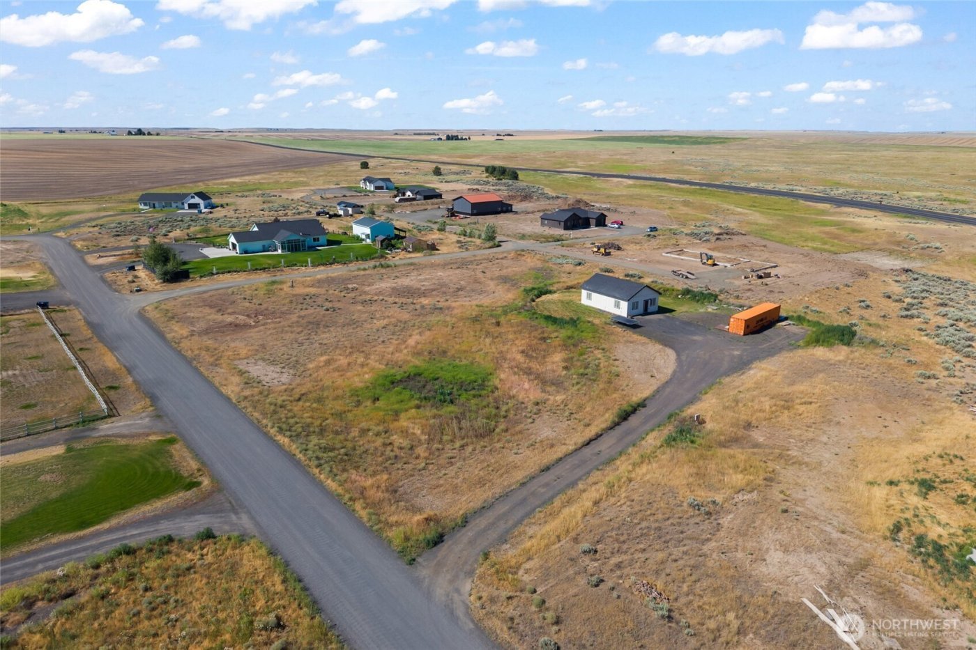 38220 Fitness Lane E, Davenport, WA 99122