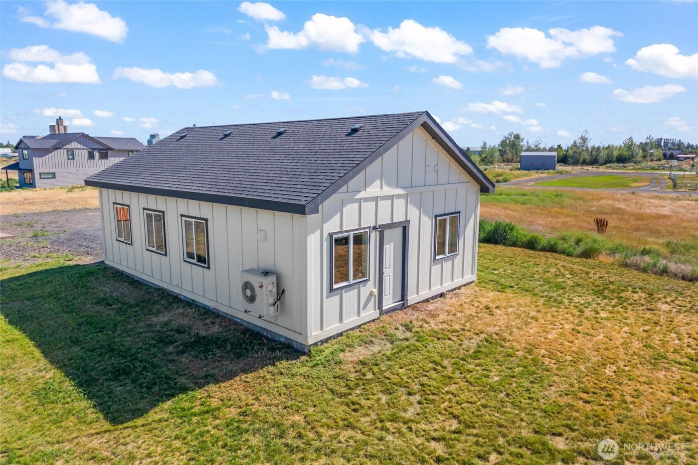 38220 Fitness Lane E, Davenport, WA 99122