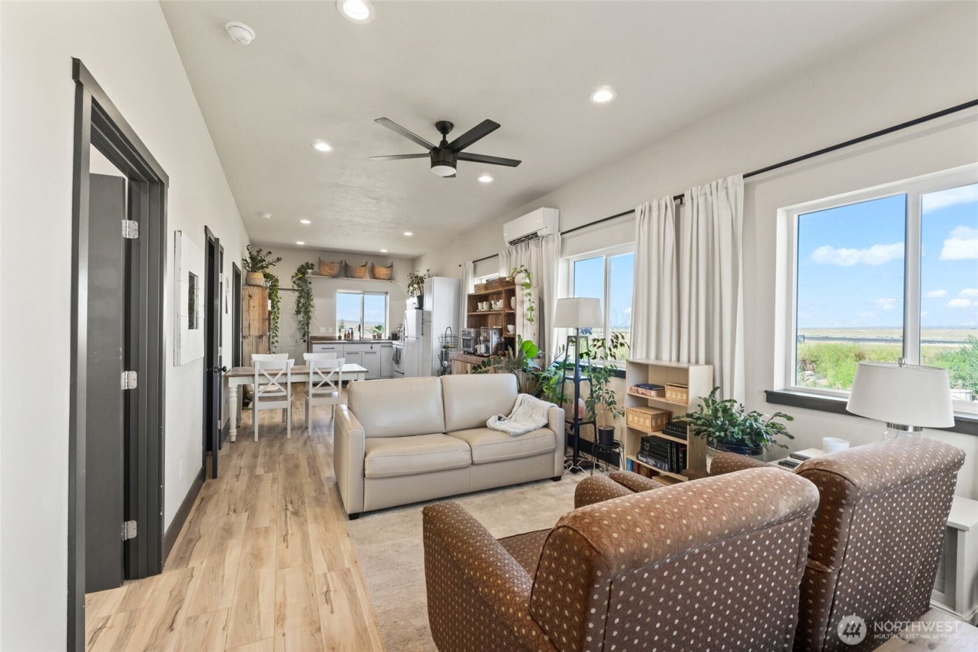 38220 Fitness Lane E, Davenport, WA 99122