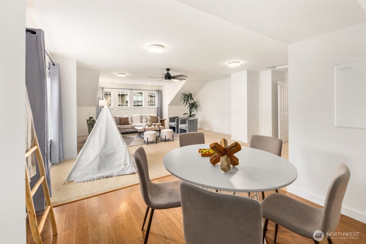 15223 273rd Drive NE, Duvall, WA 98019-8216