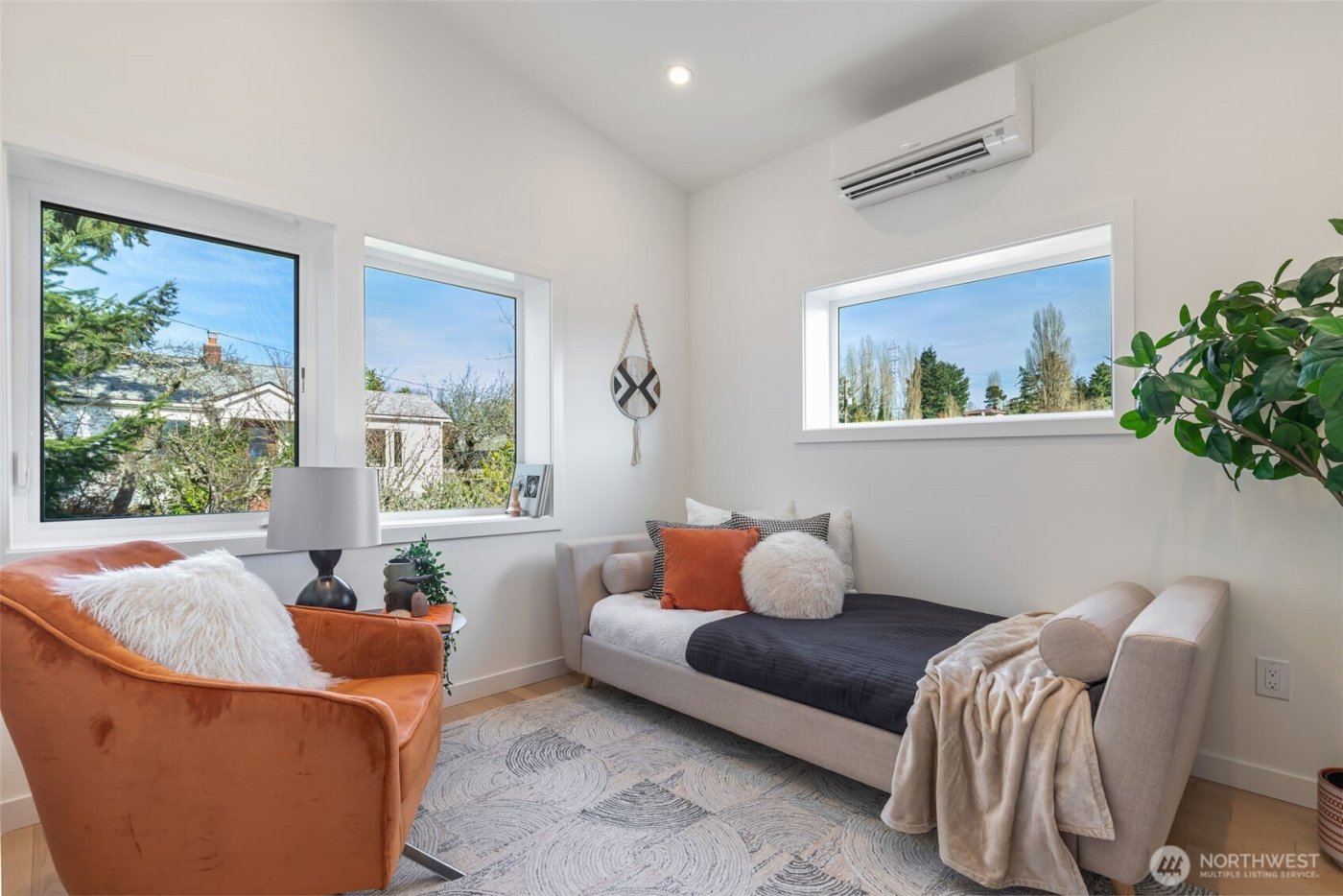 1556 S Pearl Street #B, Seattle, WA 98108