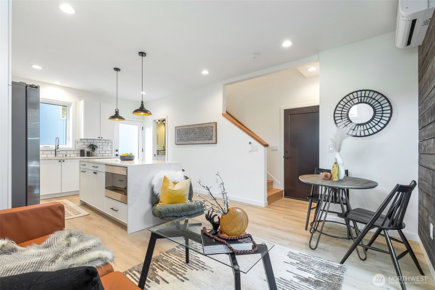 1556 S Pearl Street #B, Seattle, WA 98108