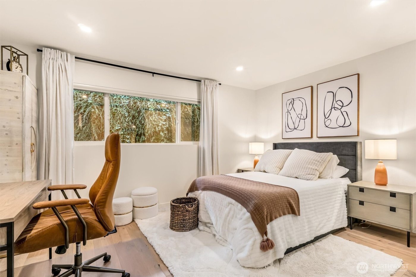 10203 47th Avenue SW #D2, Seattle, WA 98146