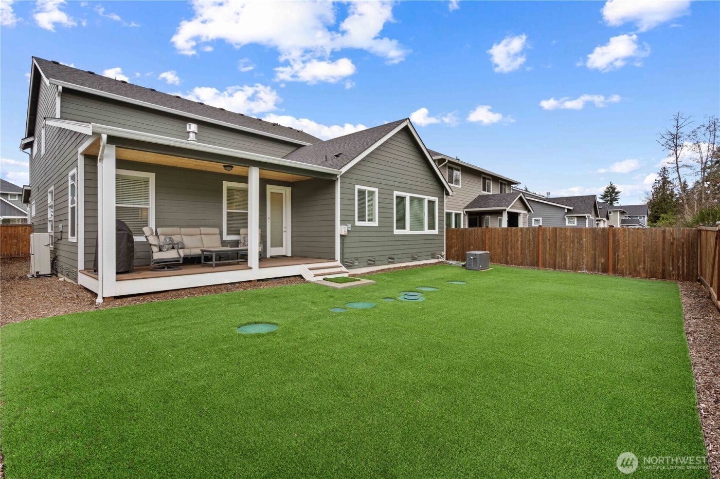 11007 71st Avenue Ct E, Puyallup, WA 98373