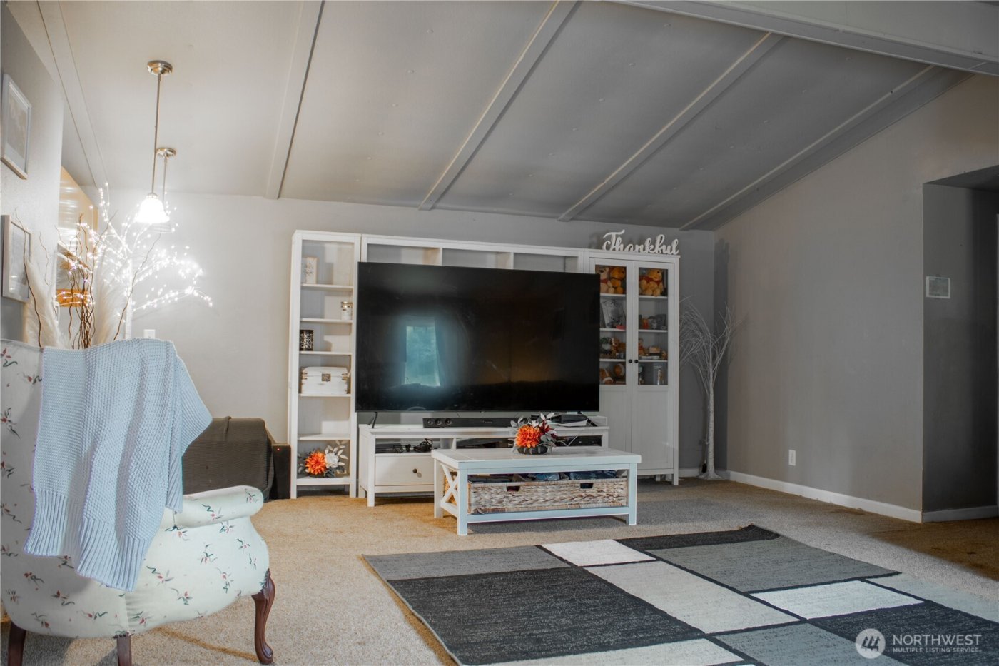 197 State Route 505 , Winlock, WA 98596