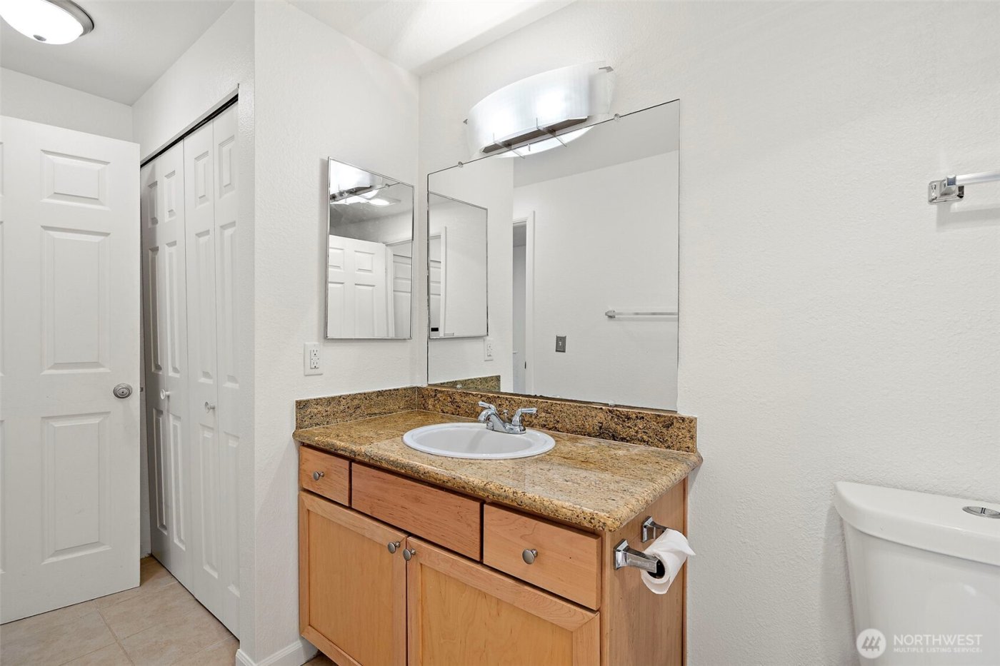 1215 S 237th Lane #1308, Des Moines, WA 98198