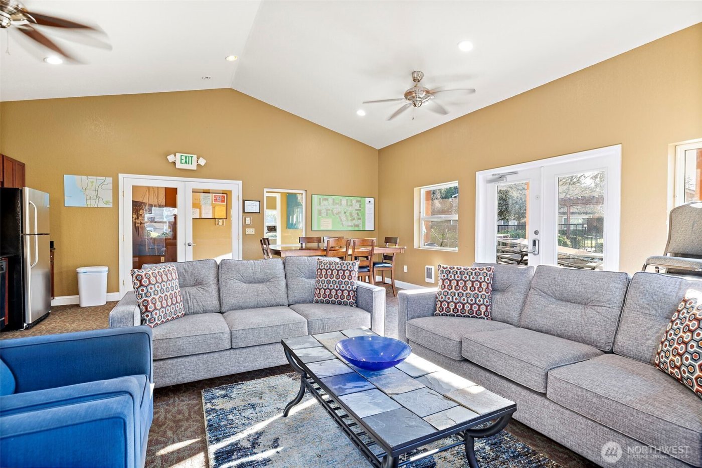 1215 S 237th Lane #1308, Des Moines, WA 98198