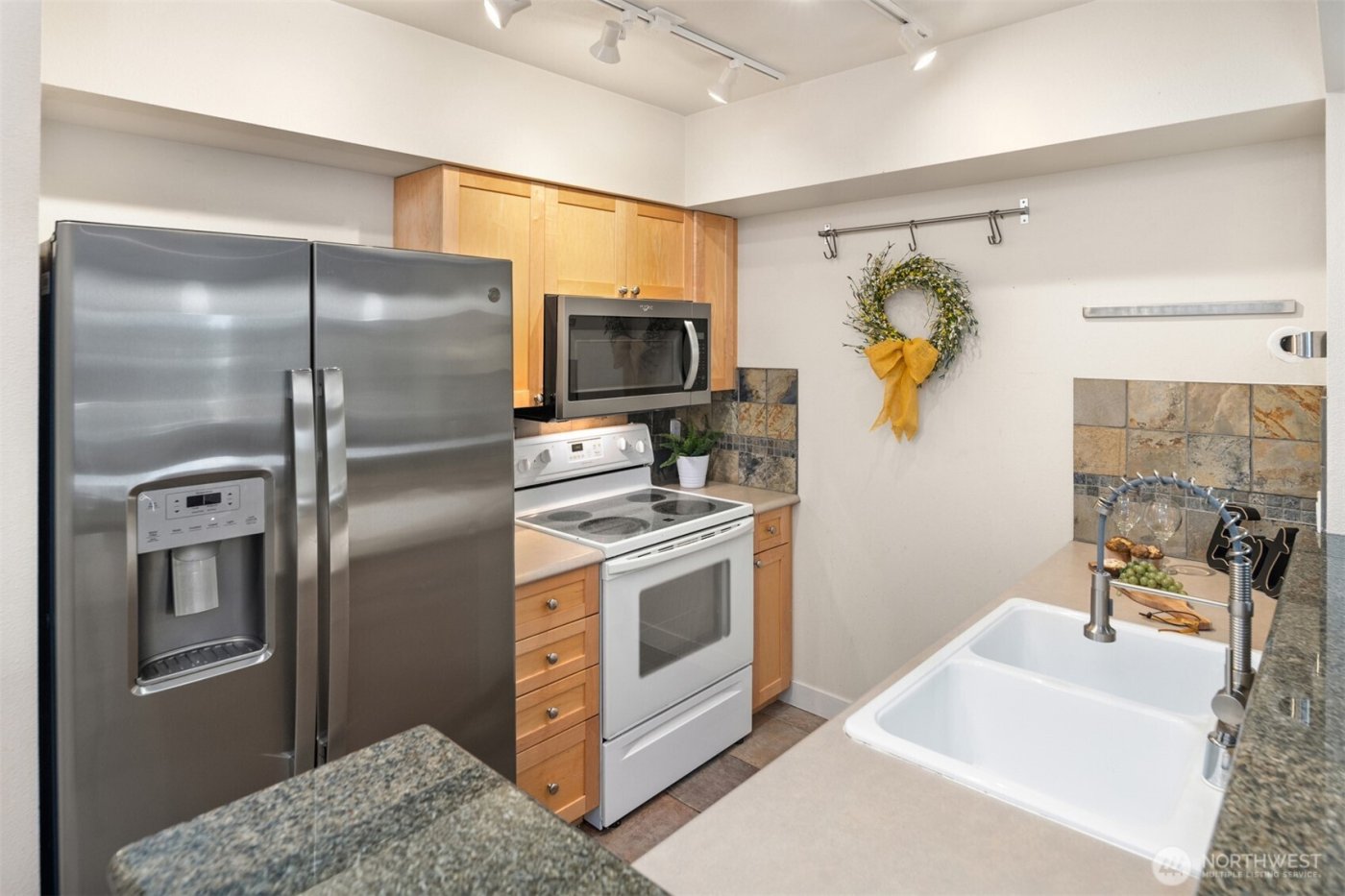 1545 NW 57th Street #502, Seattle, WA 98107