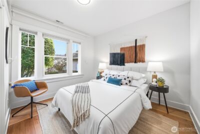 3815 Sunnyside Avenue N, Seattle, WA 98103 - Photo 13