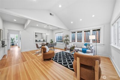 3815 Sunnyside Avenue N, Seattle, WA 98103 - Photo 4