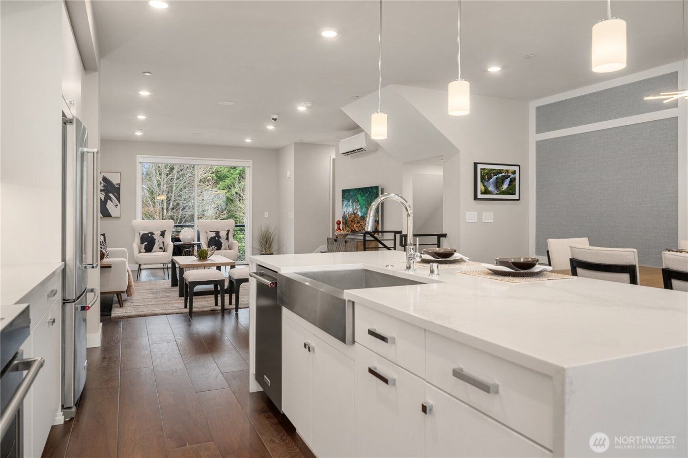 23121 NE 8th Street #A4, Sammamish, WA 98074-7229