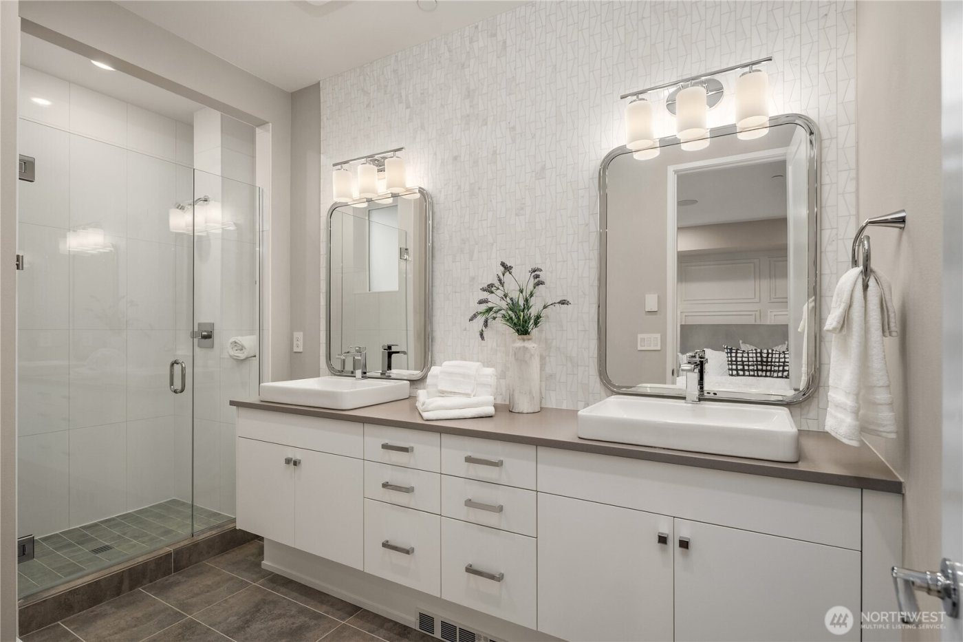 23121 NE 8th Street #A4, Sammamish, WA 98074-7229