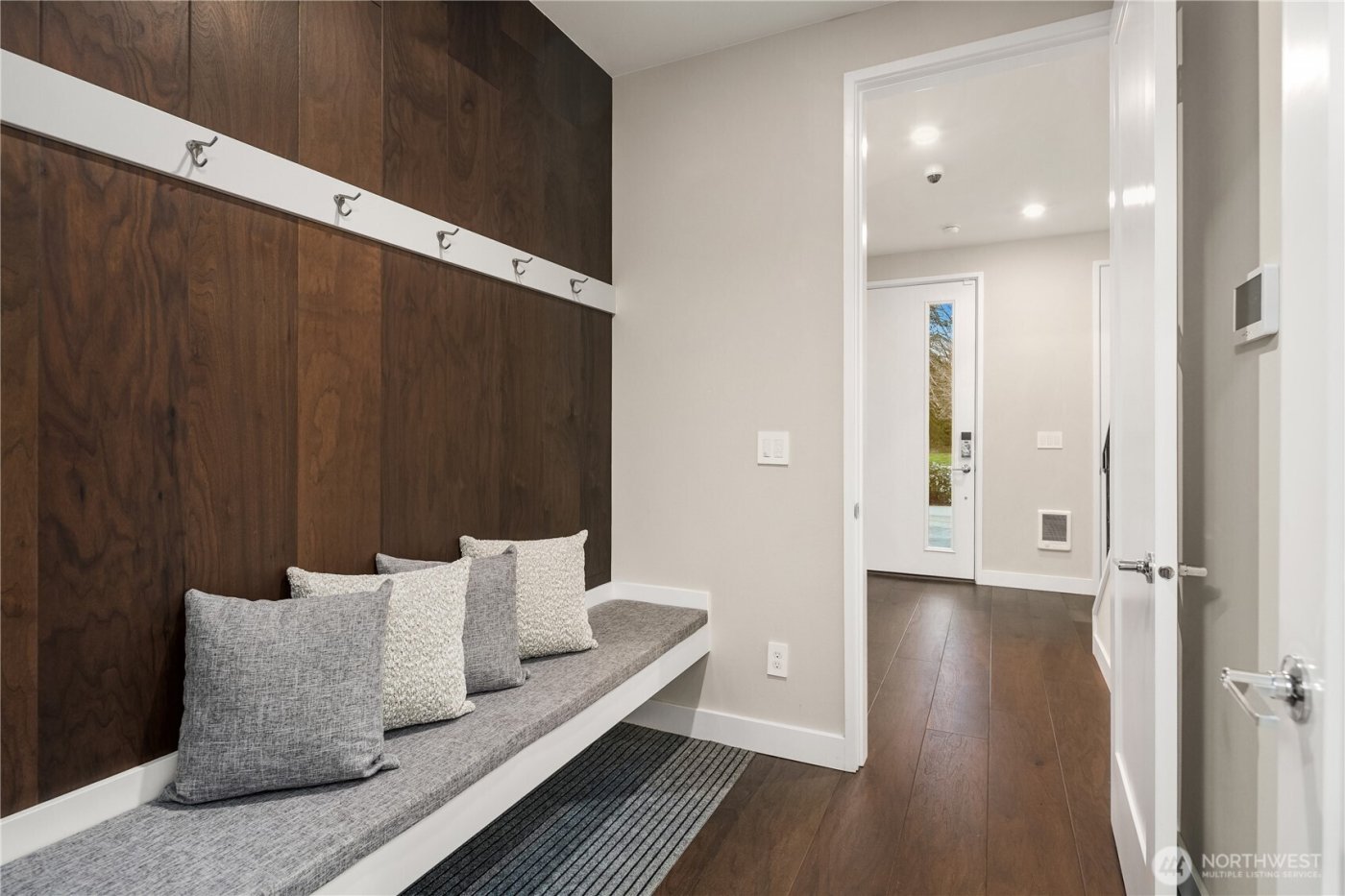 23121 NE 8th Street #A4, Sammamish, WA 98074-7229