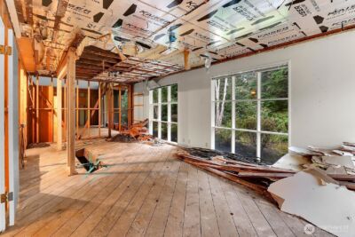 10815 Algonquin Road , Woodway, WA 98020 - Photo 13