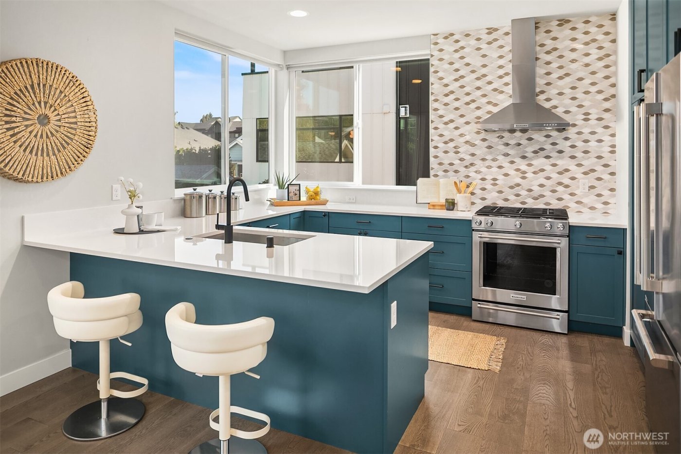 8326 14th Avenue NW, Seattle, WA 98117