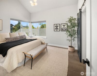 8326 14th Avenue NW, Seattle, WA 98117 - Photo 20