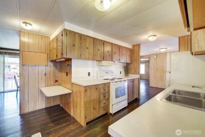 1332 192nd Street SE #50, Bothell, WA 98021 - Photo 10