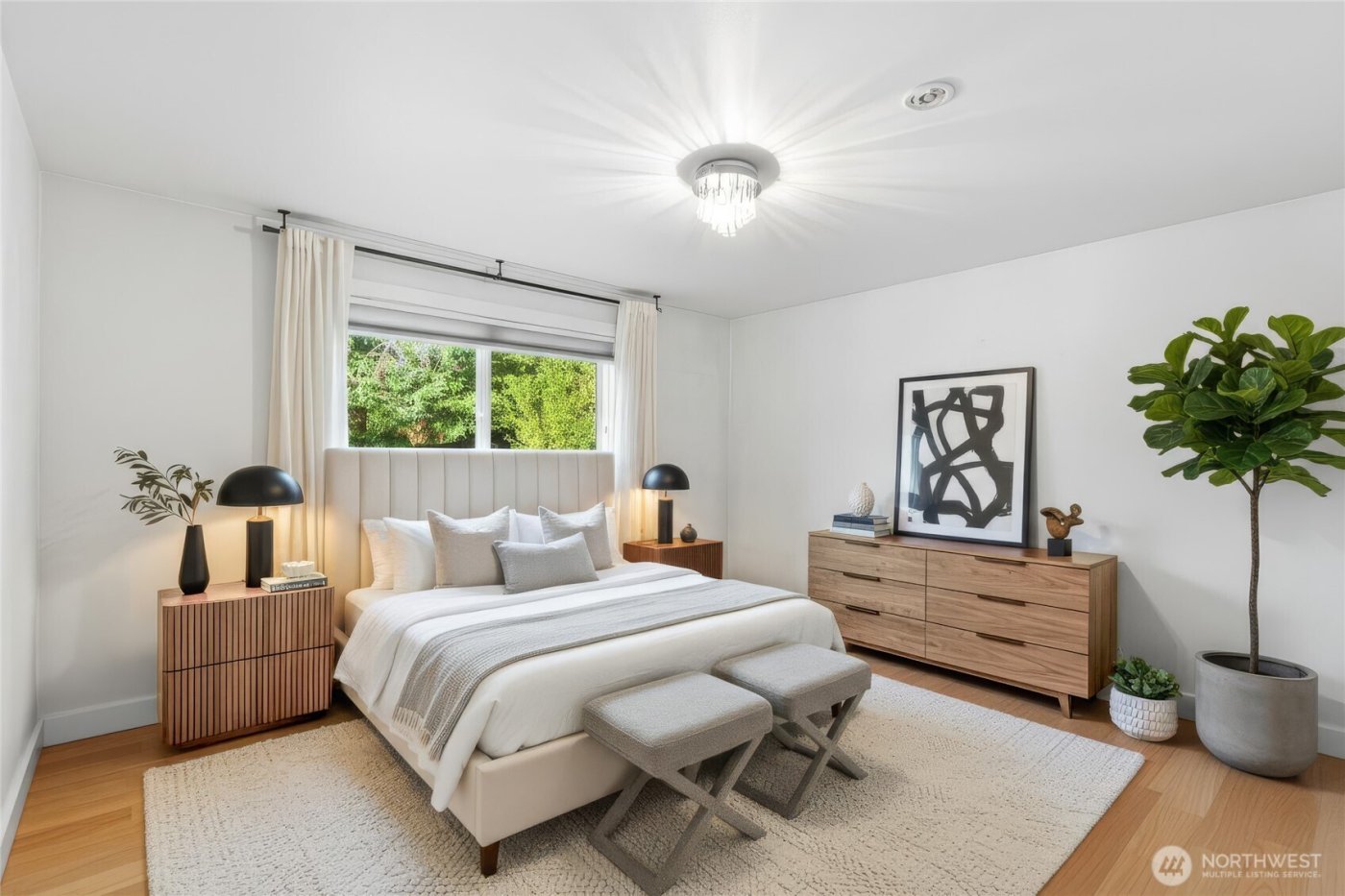 6006 105th Ave NE, Kirkland, WA 98033