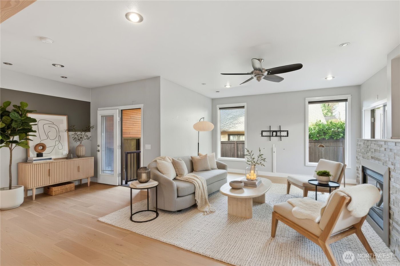 6006 105th Ave NE, Kirkland, WA 98033