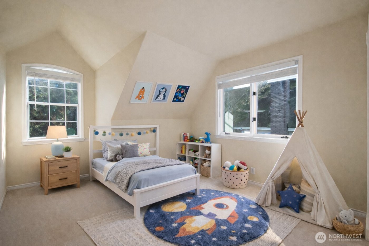 3123 240th Avenue NE, Sammamish, WA 98074