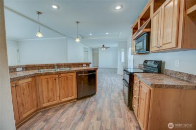 300 Park Avenue #20, Buckley, WA 98321 - Photo 6