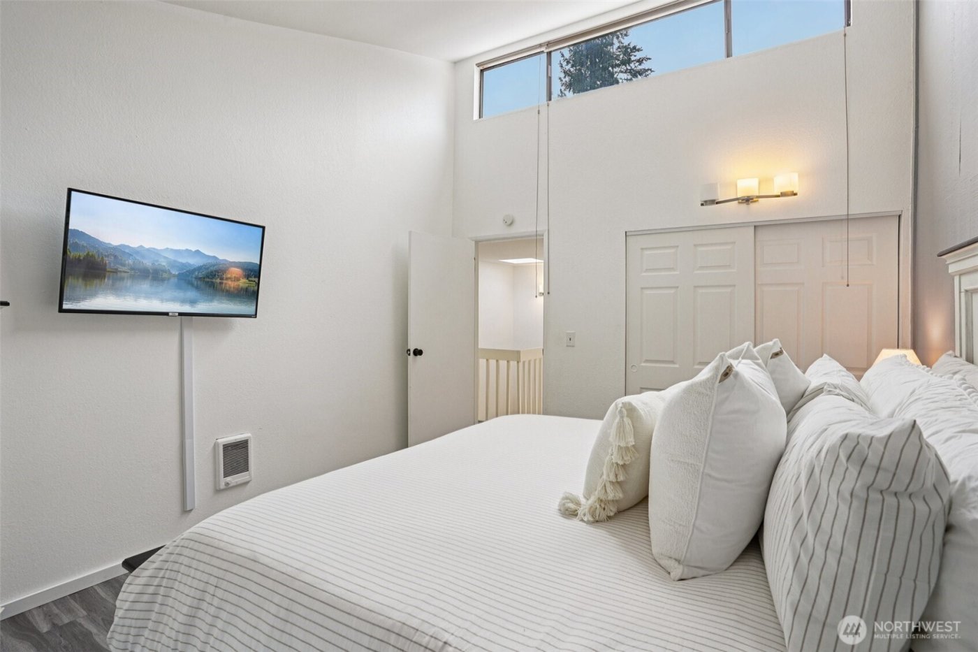 6668 137th Place NE #493, Redmond, WA 98052