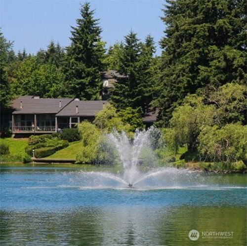 6668 137th Place NE #493, Redmond, WA 98052