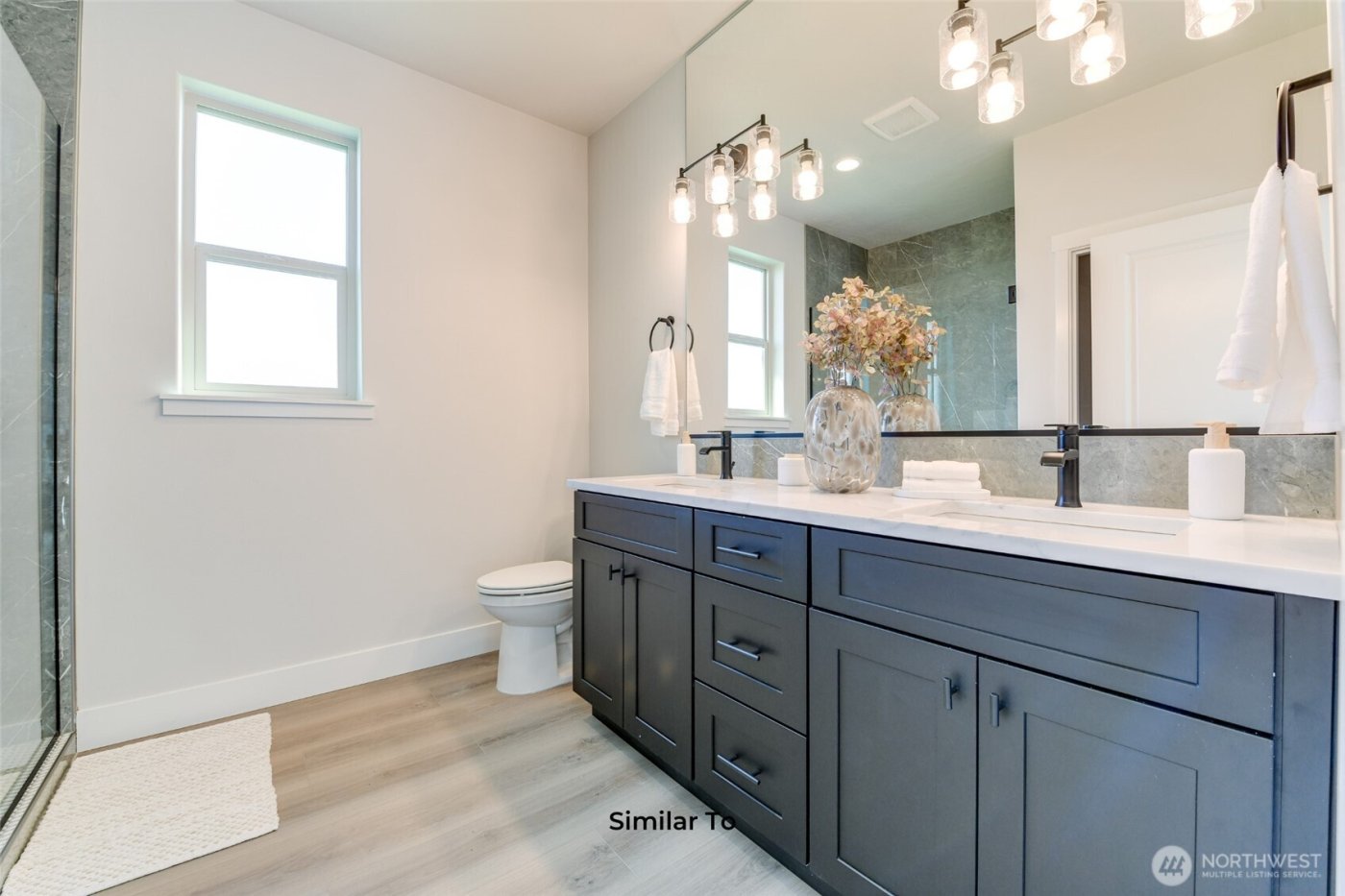 523 N Lessor Loop , Moses Lake, WA 98837