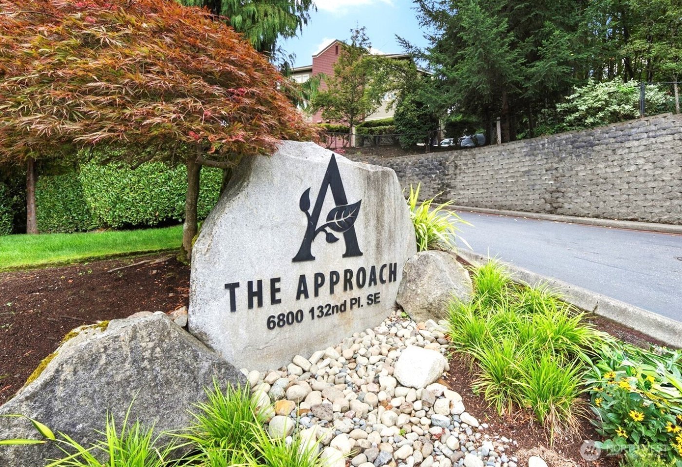 6800 132nd Place SE #W104, Newcastle, WA 98059