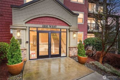 6800 132nd Place SE #W104, Newcastle, WA 98059 - Photo 4