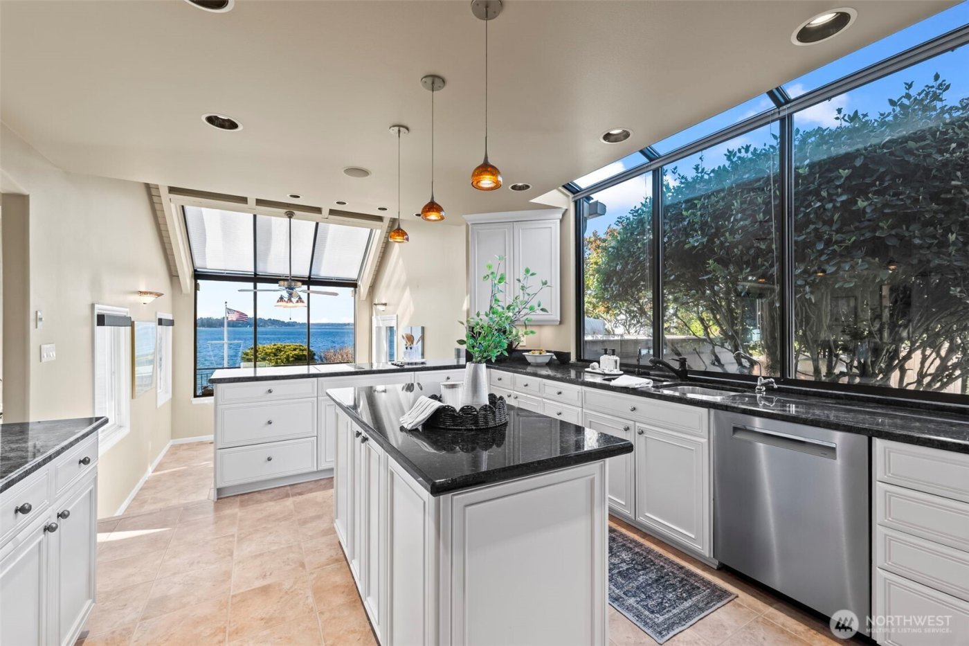 710 42nd Avenue NW, Gig Harbor, WA 98335