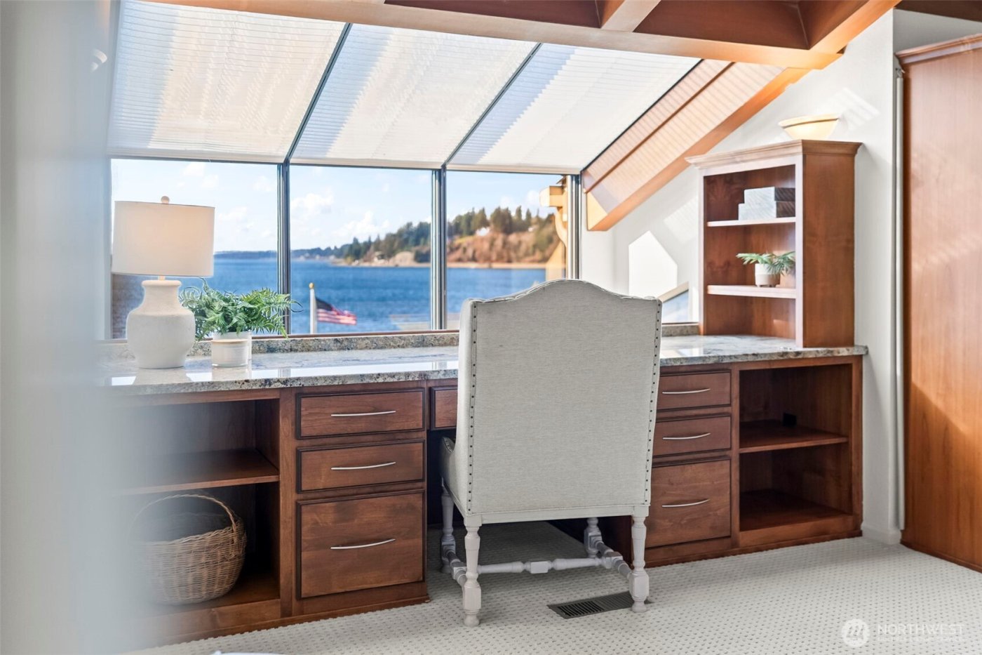 710 42nd Avenue NW, Gig Harbor, WA 98335