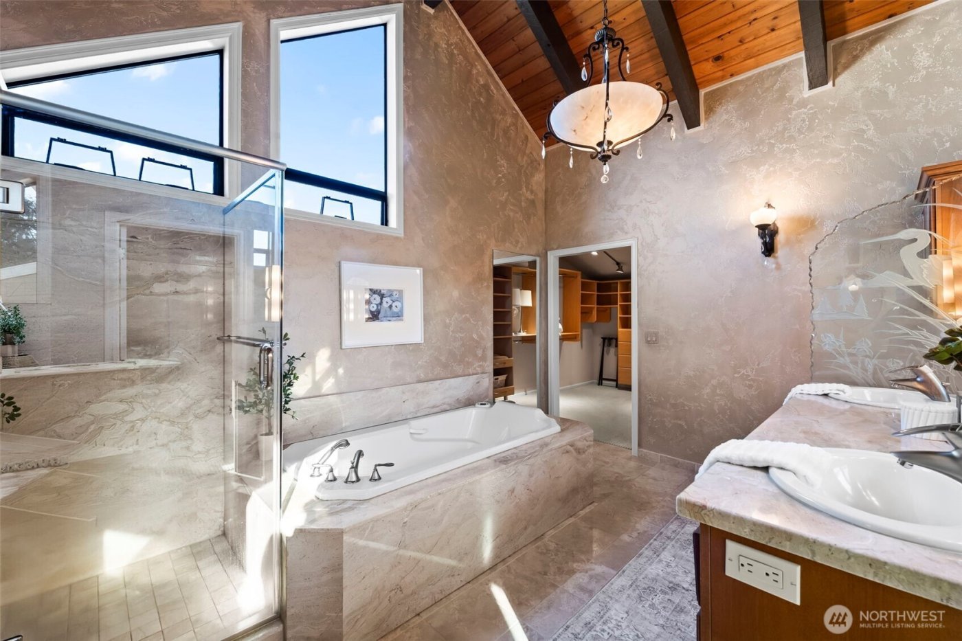 710 42nd Avenue NW, Gig Harbor, WA 98335