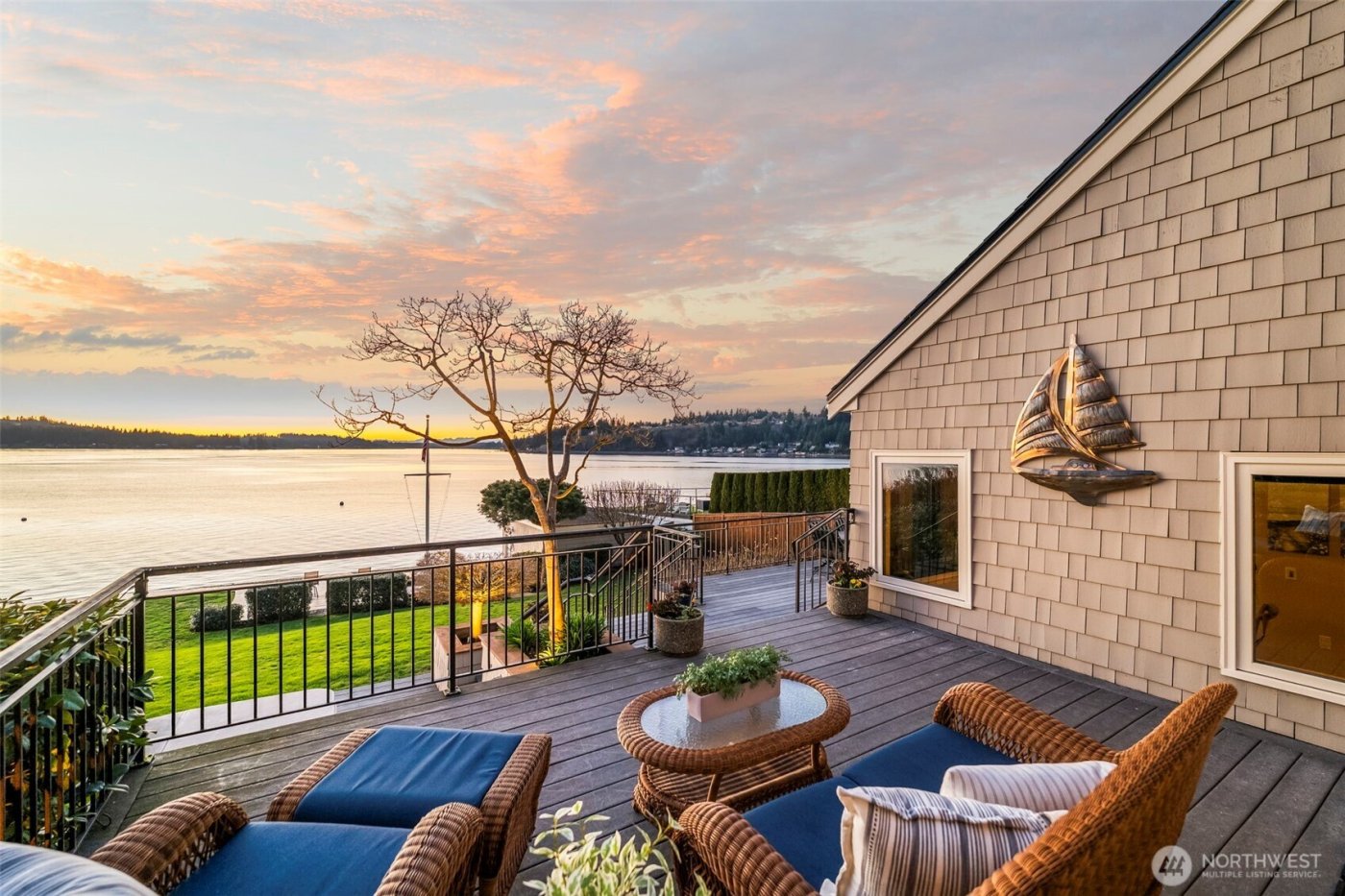 710 42nd Avenue NW, Gig Harbor, WA 98335