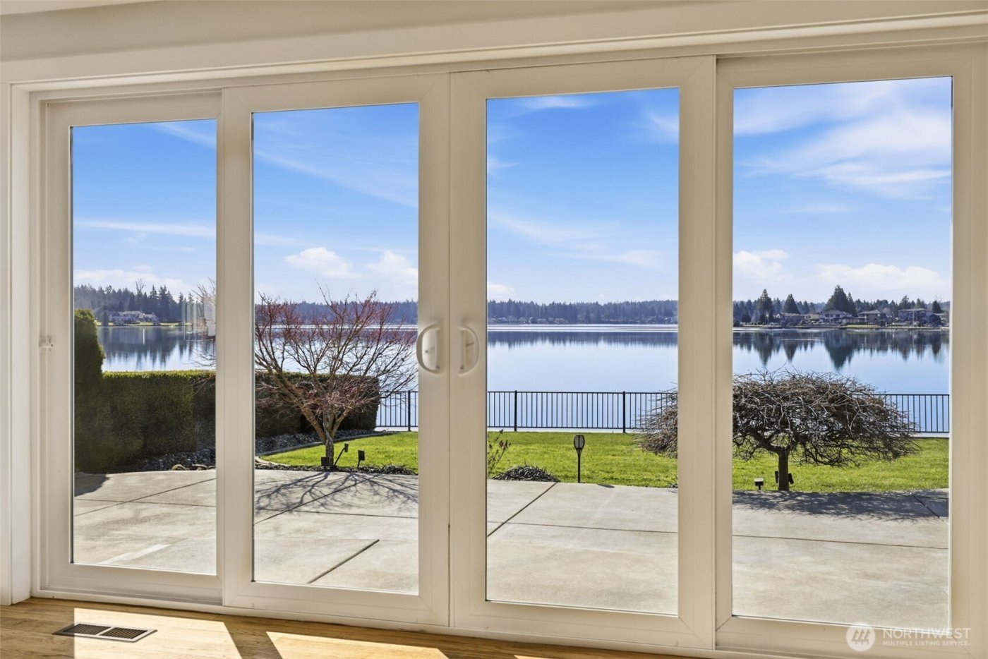 3417 204th Avenue Ct E, Lake Tapps, WA 98391