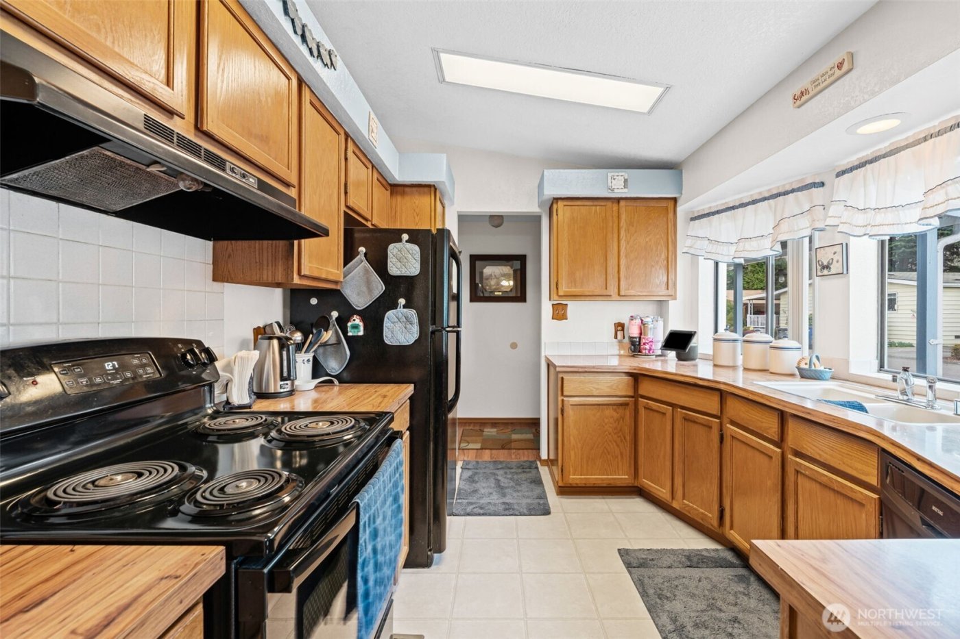 1402 22nd Street NE #424, Auburn, WA 98002