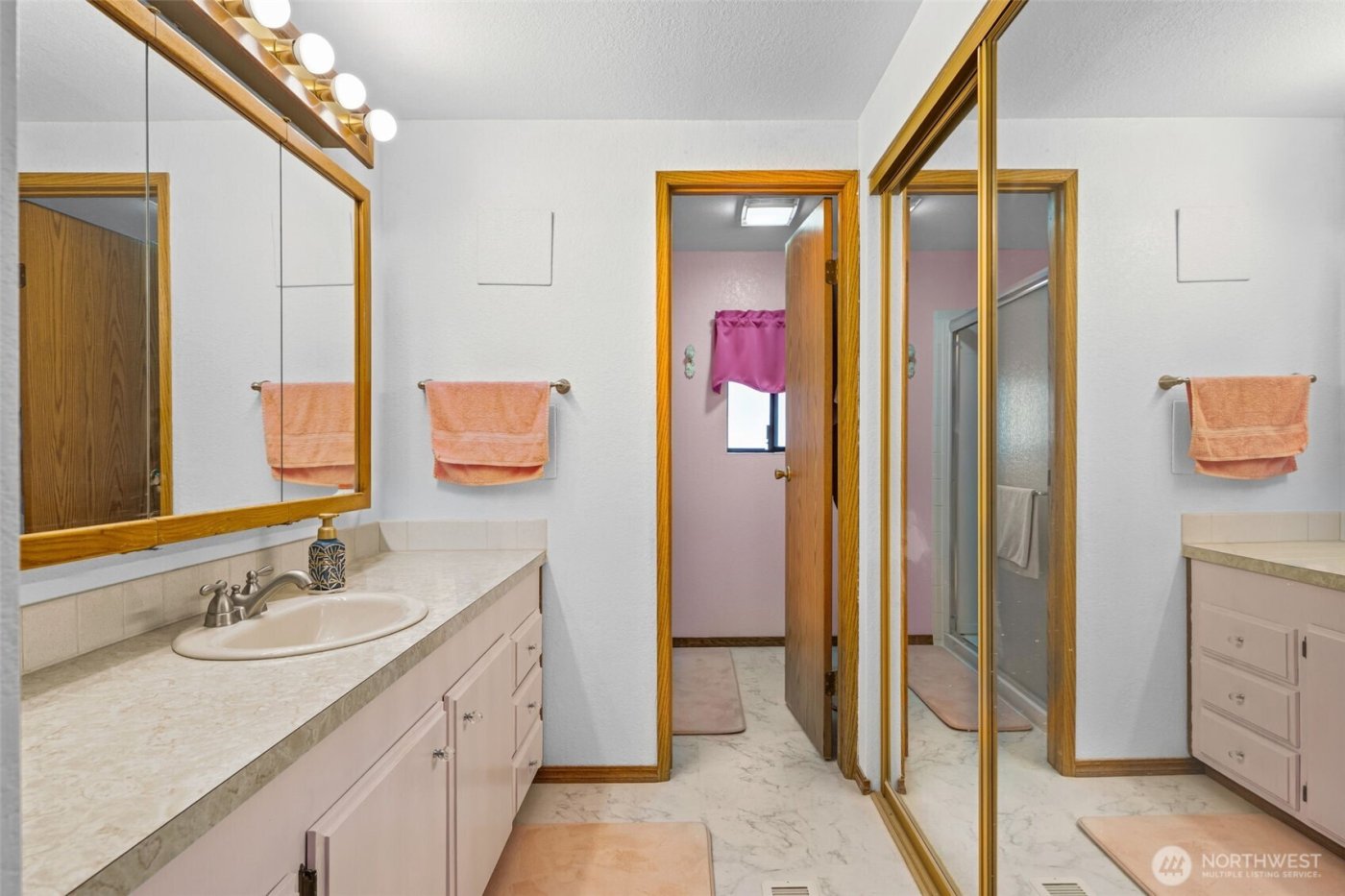 1402 22nd Street NE #424, Auburn, WA 98002