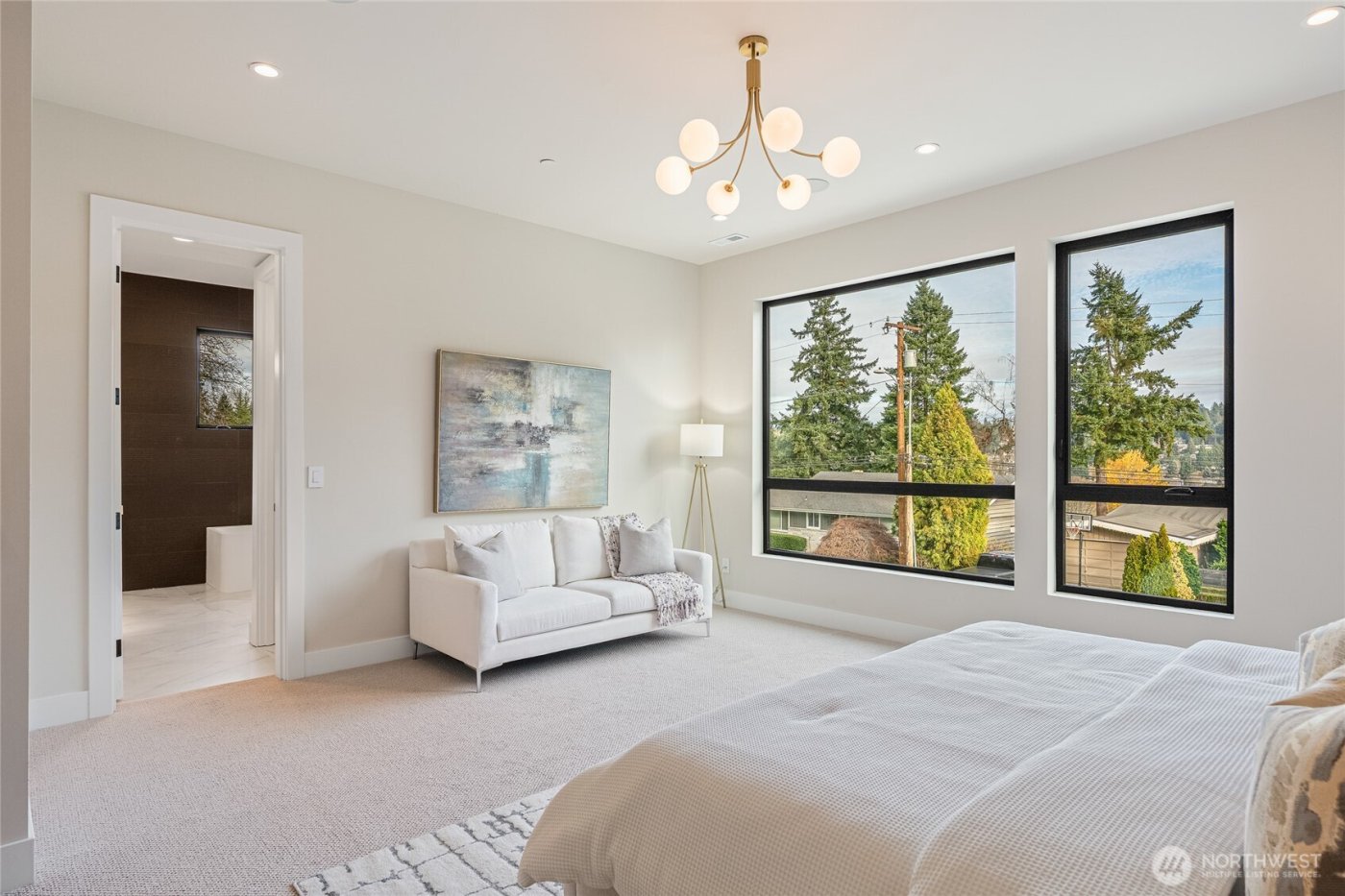 2423 129th Avenue SE, Bellevue, WA 98005